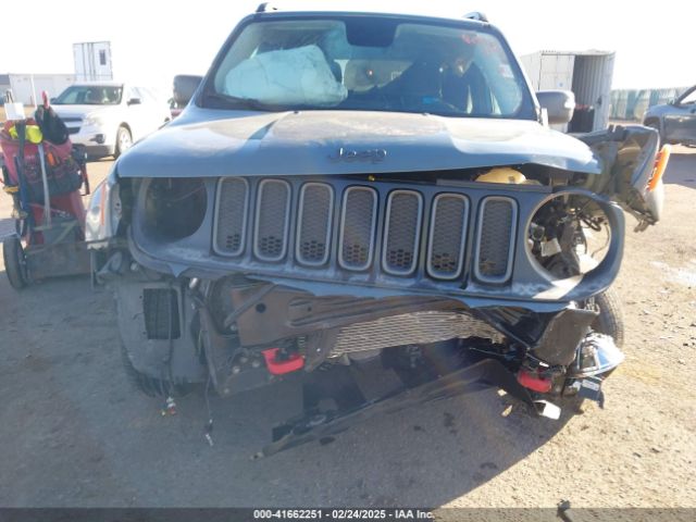 ZACCJBCB7HPF93753 Jeep Renegade Trailhawk 4x4