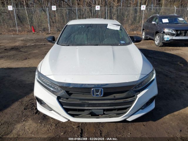 1HGCV3F22NA048188 Honda Accord Hybrid Sport