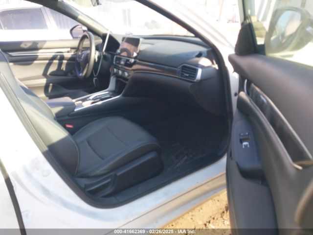1HGCV3F22NA048188 Honda Accord Hybrid Sport