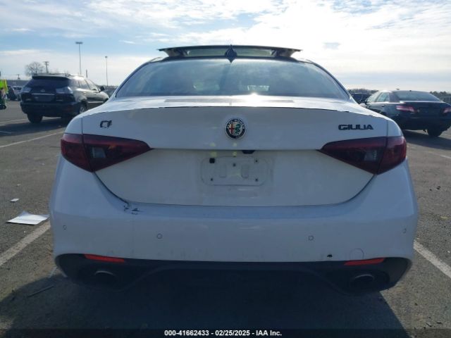 ZARFANBN0K7612860 Alfa Romeo Giulia Ti Sport Awd