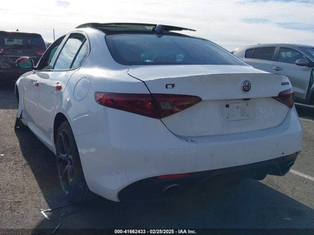 ZARFANBN0K7612860 Alfa Romeo Giulia Ti Sport Awd