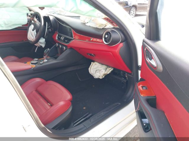 ZARFANBN0K7612860 Alfa Romeo Giulia Ti Sport Awd