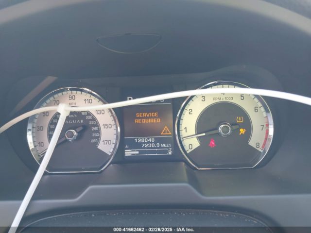 2011 JAGUAR XF SAJWA0FB7BLS01476 Photo 6