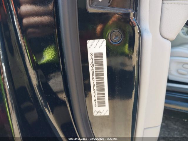 2011 JAGUAR XF SAJWA0FB7BLS01476 Photo 8
