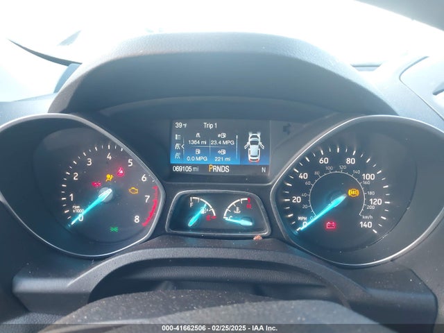 1FMCU0GD9HUE65306 Ford ESCAPE SE