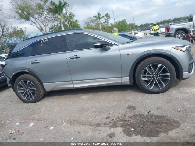4W5KHNRL0RZ513868 Acura Zdx A-spec