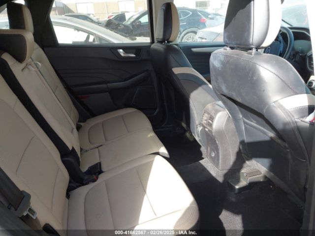 1FMCU9H97MUA93909 Ford ESCAPE SEL