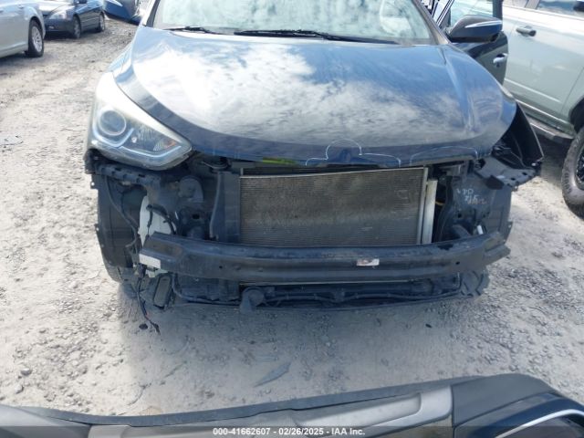 5NMZUDLB8HH008326 Hyundai Santa Fe Sport 2.4l