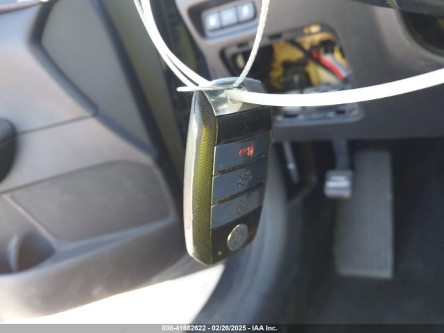 5XXGT4L38LG443857 KIA Optima Se
