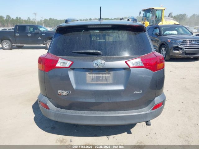 JTMWFREV6FD066961 Toyota Rav4 Xle