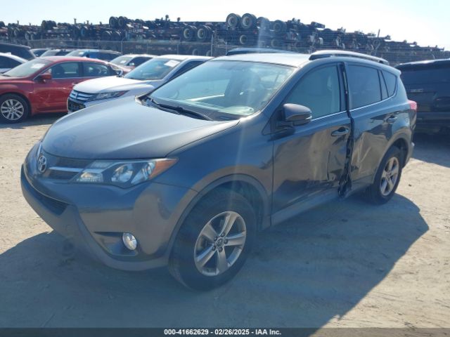 JTMWFREV6FD066961 Toyota Rav4 Xle