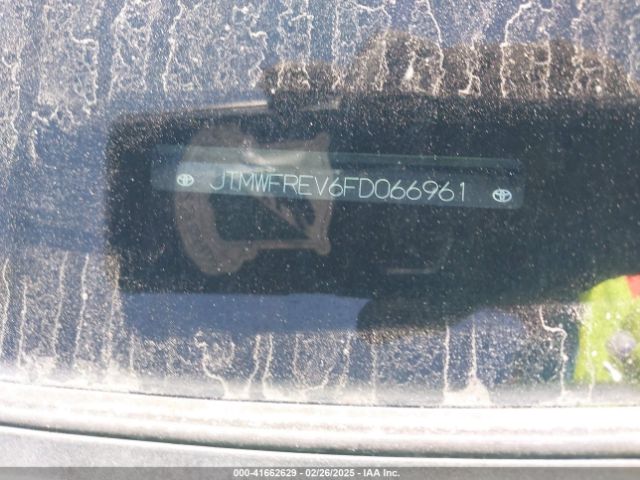 JTMWFREV6FD066961 Toyota Rav4 Xle