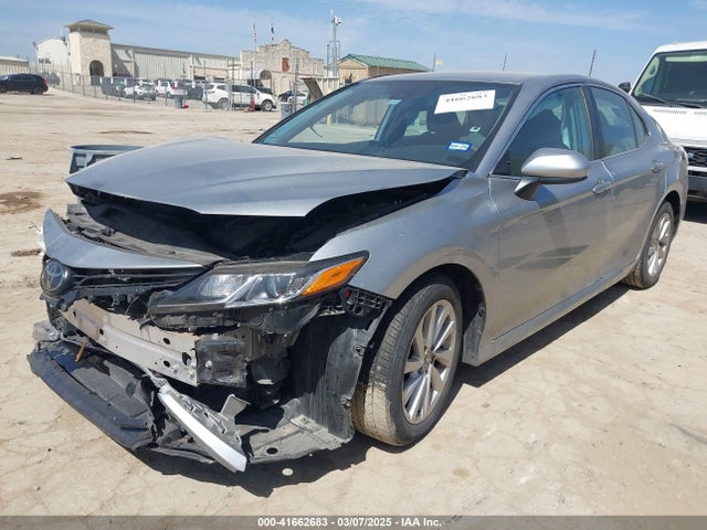 4T1C11AK9NU695736 Toyota CAMRY LE