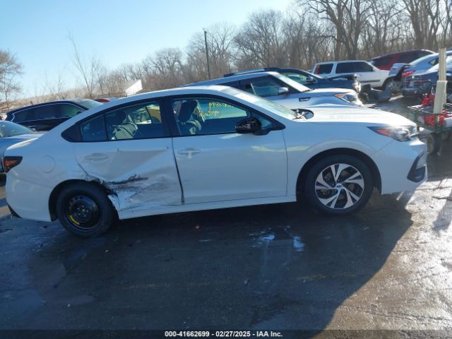 4S3BWAF67R3009928 Subaru Legacy Premium