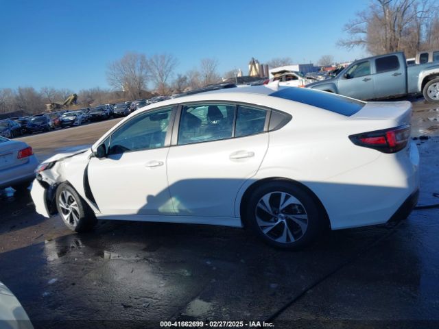 4S3BWAF67R3009928 Subaru Legacy Premium