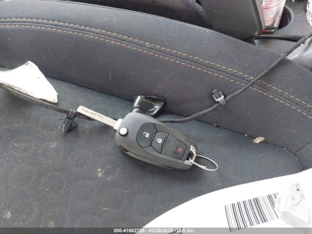 3GNCJNSB4KL389924 Chevrolet TRAX LS