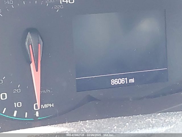 3GNCJNSB4KL389924 Chevrolet TRAX LS