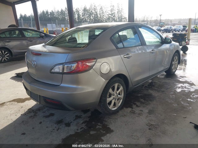 2010 MAZDA MAZDA3 JM1BL1SG1A1300951 Photo 3