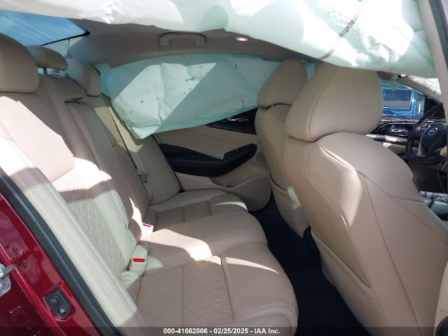 1N4AA6AP4GC435330 Nissan Maxima 3.5 Platinum
