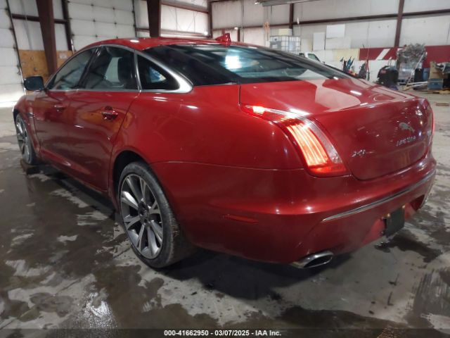 2013 JAGUAR XJ SAJWJ1CD5D8V39198 Photo 2