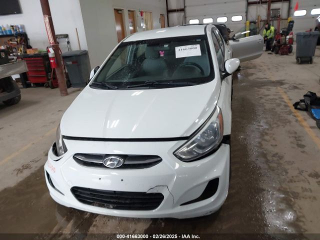 KMHCT5AE1GU252785 Hyundai ACCENT SE
