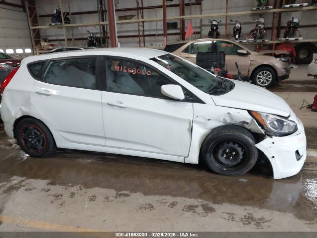 KMHCT5AE1GU252785 Hyundai ACCENT SE