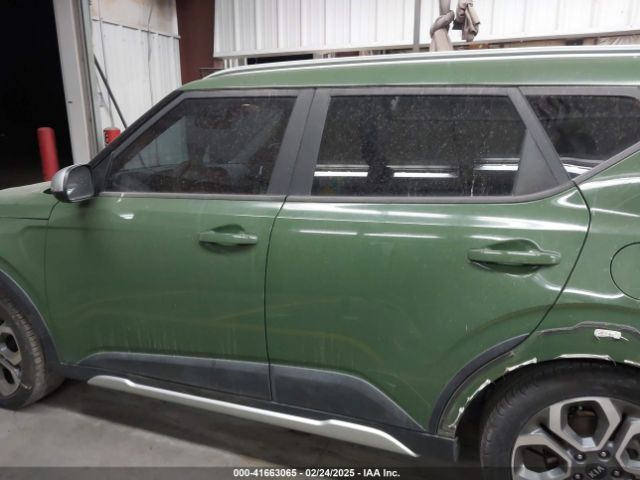 KNDJ23AU2L7045373 KIA Soul X-line