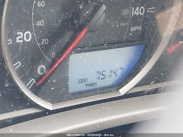 2T3ZFREV2FW155524 Toyota RAV4 LE