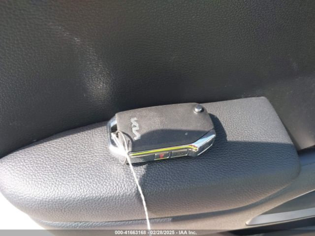 KNDJ23AU5S7930083 KIA SOUL LX