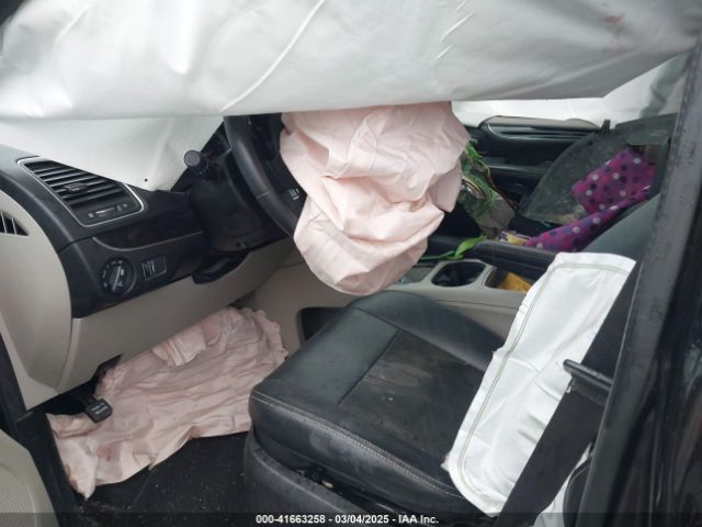 2C4RDGCGXKR671908 Dodge Grand Caravan Sxt