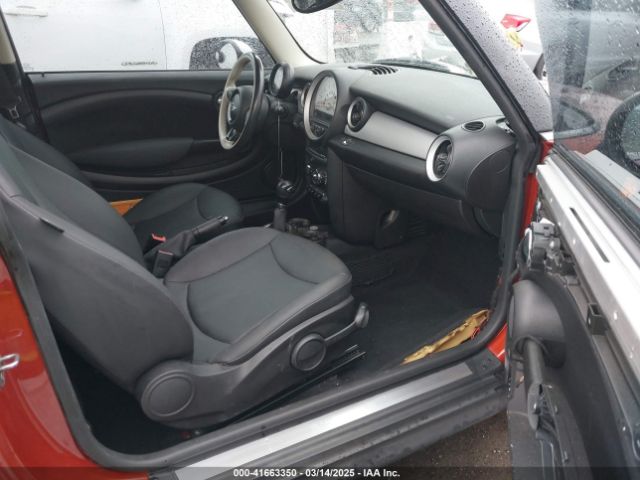 2012 MINI COOPER WMWSU3C5XCT257897 Photo 4