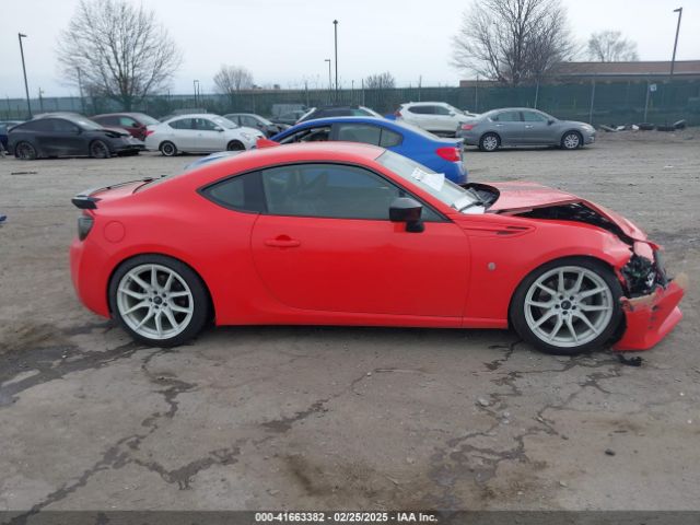 JF1ZNAA17H9707048 Toyota 86