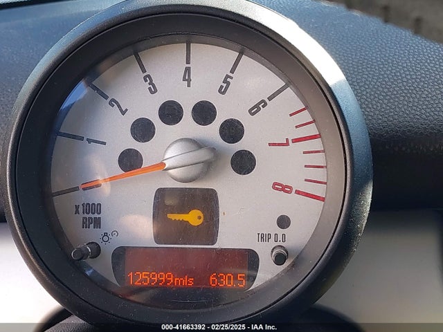 2012 MINI COOPER WMWSU3C59CT367386 Photo 6