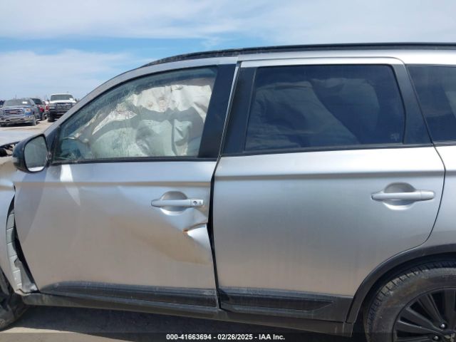 JA4AD3A34LJ000711 Mitsubishi Outlander Le 2.4
