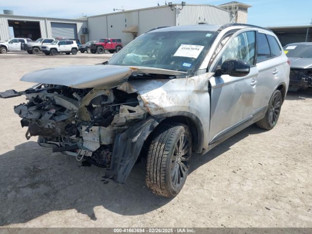 2020 MITSUBISHI OUTLANDER JA4AD3A34LJ000711 Photo 1