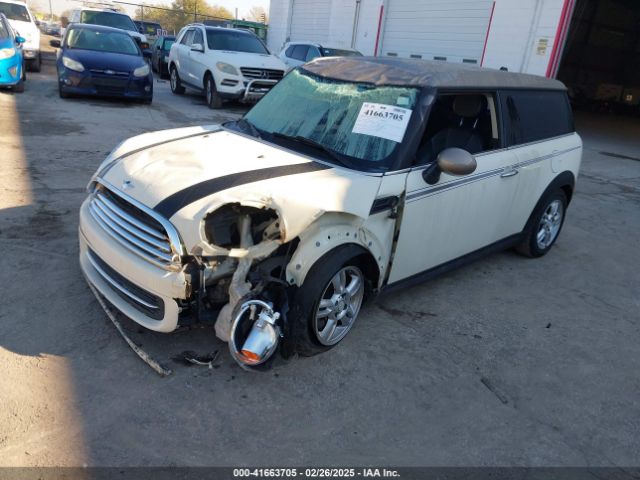 2013 MINI CLUBMAN WMWZF3C54DT491236 Photo 5