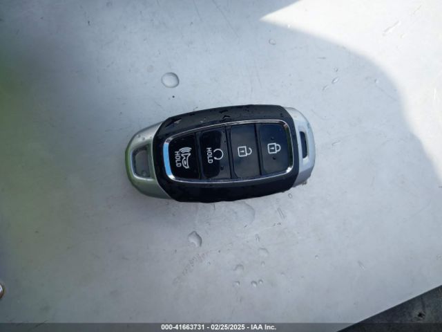 KMHRC8A38RU306550 Hyundai Venue Sel