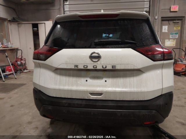 5N1AT3AAXMC839206 Nissan Rogue S Fwd