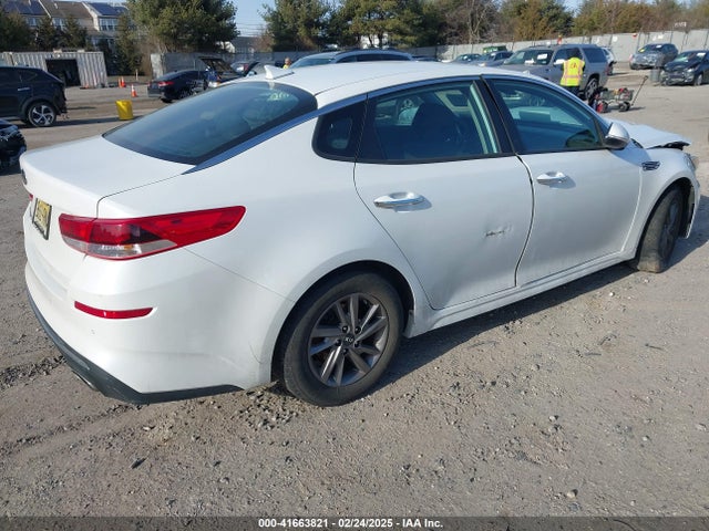 5XXGT4L3XLG424520 KIA Optima Lx