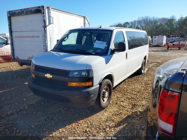1GAZGNFP9P1114645 Chevrolet Express Passenger Rwd 3500 Extended Wheelbase Ls