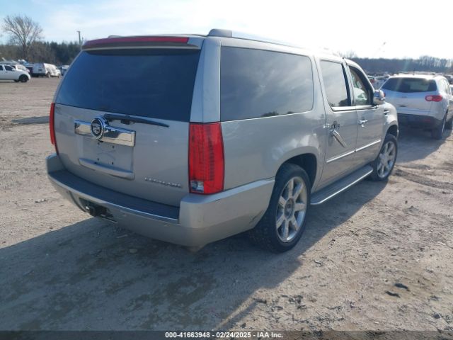 2008 CADILLAC ESCALADE ESV 1GYFK66818R153525 Photo 3