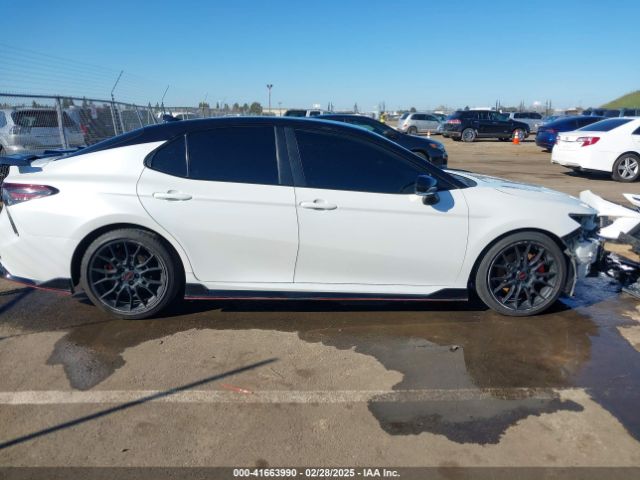 4T1KZ1AK7NU065945 Toyota CAMRY TRD