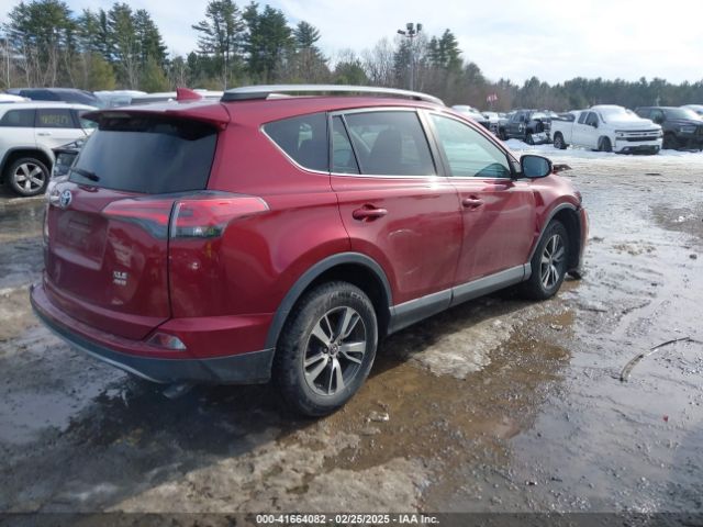 2T3RFREV1JW778612 Toyota Rav4 Adventure/xle