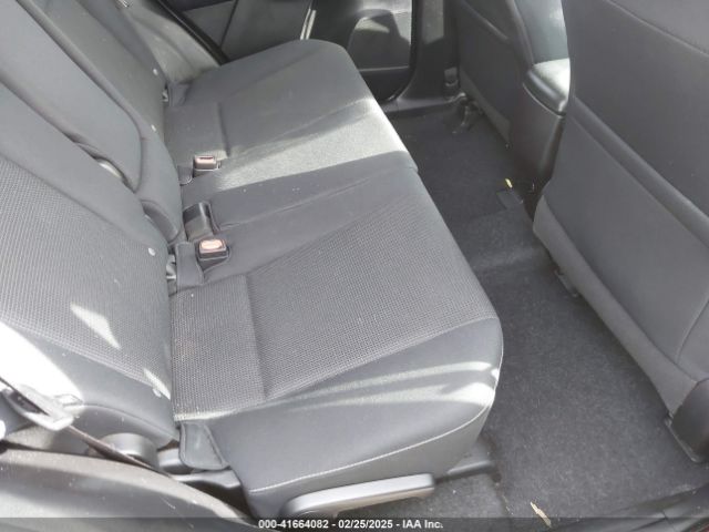 2T3RFREV1JW778612 Toyota Rav4 Adventure/xle