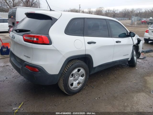1C4PJLAB8GW108225 Jeep Cherokee Sport