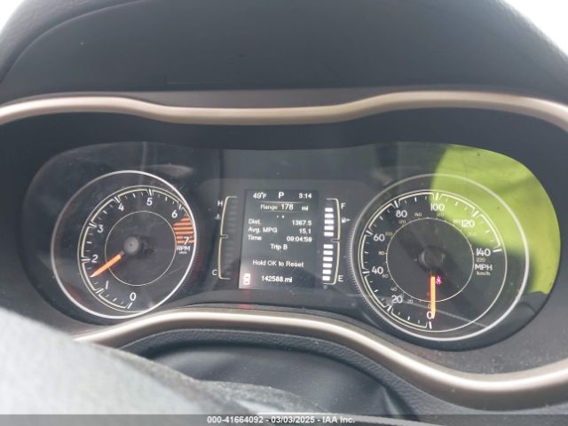 1C4PJLAB8GW108225 Jeep Cherokee Sport