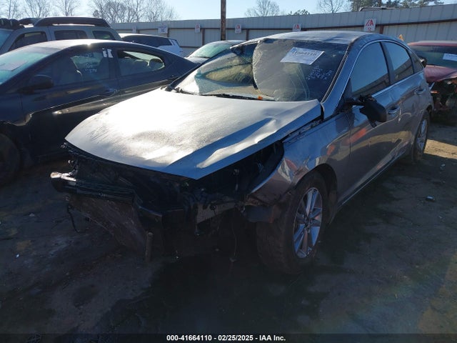 Hyundai SONATA SE 2015 5NPE24AF0FH001249 Image 2