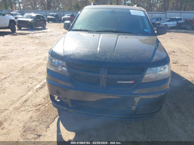 3C4PDCAB7JT534640 Dodge JOURNEY SE