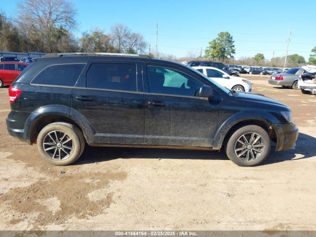 3C4PDCAB7JT534640 Dodge JOURNEY SE