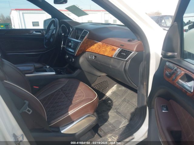 2013 MERCEDES-BENZ GL 550 4JGDF7DE4DA244616 Photo 4